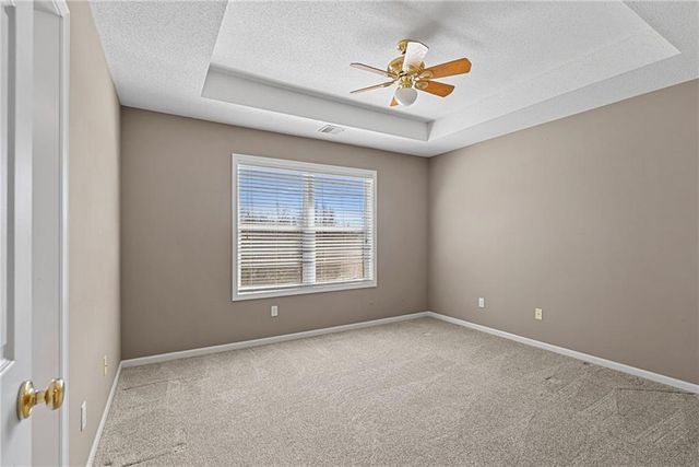 5735 Cottonwood Street, Shawnee, KS 66216