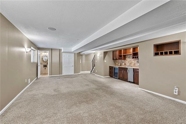 5735 Cottonwood Street, Shawnee, KS 66216