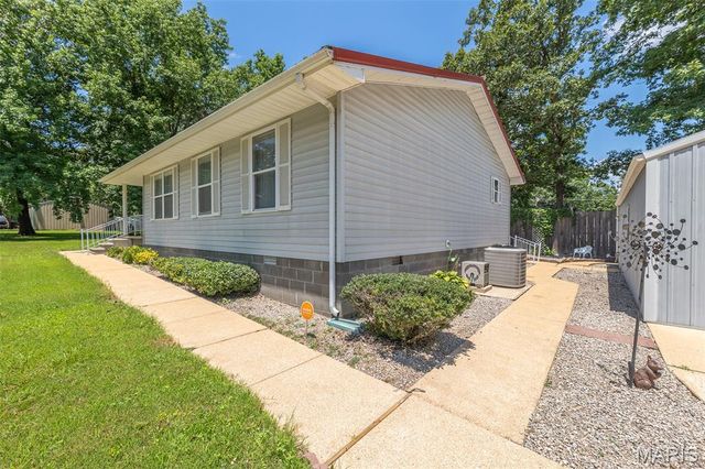 39 Rock Ridge Road, Wappapello, MO 63966