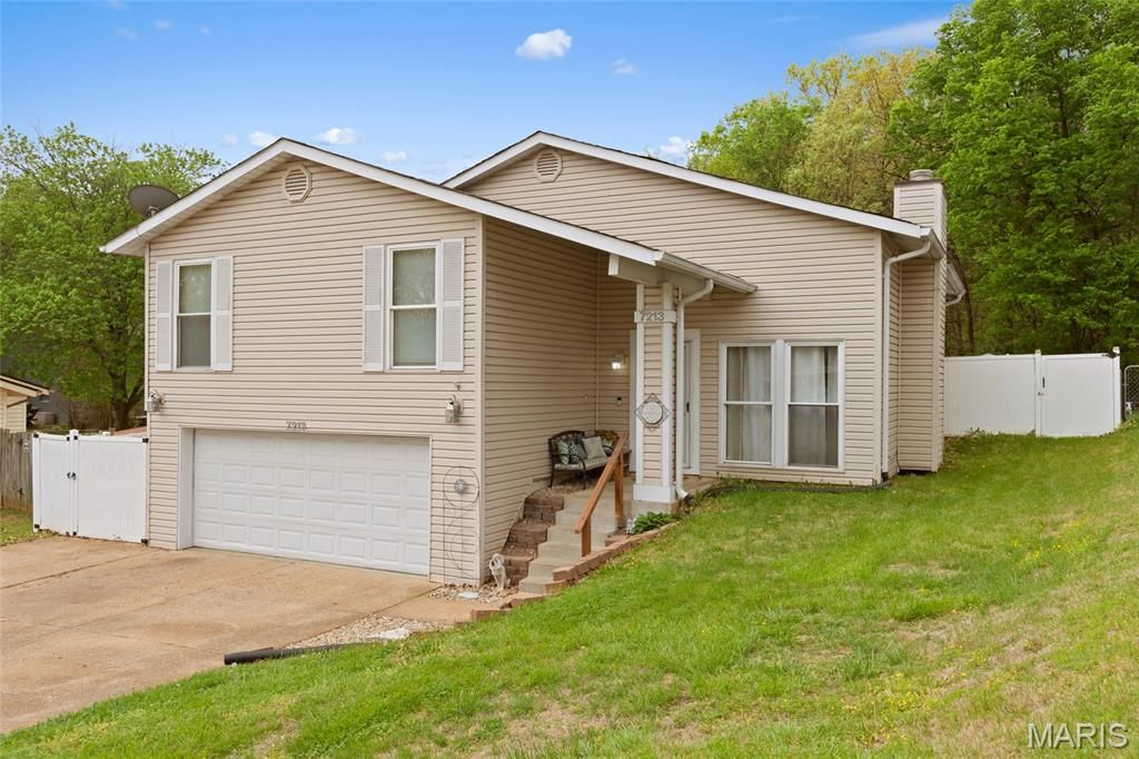 7213 Burgess Drive, Barnhart, MO 63012
