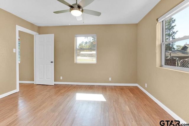 213 Treetop Lane, Hideaway, TX 75771