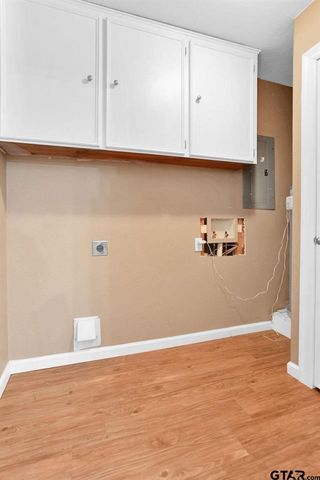 213 Treetop Lane, Hideaway, TX 75771