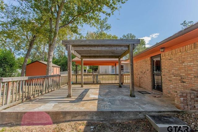 213 Treetop Lane, Hideaway, TX 75771