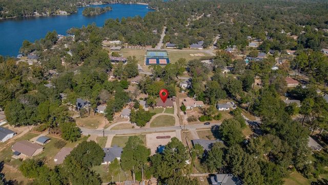 213 Treetop Lane, Hideaway, TX 75771