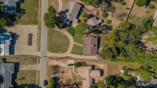 213 Treetop Lane, Hideaway, TX 75771