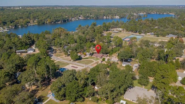 213 Treetop Lane, Hideaway, TX 75771