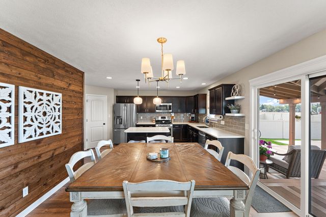 9911 Flagstaff Street, Cedar Lake, IN 46303