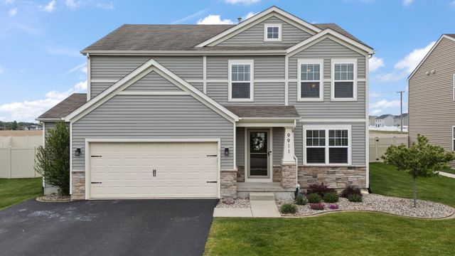 9911 Flagstaff Street, Cedar Lake, IN 46303
