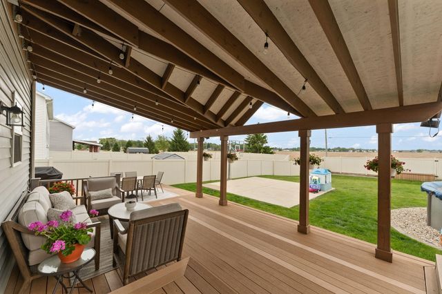 9911 Flagstaff Street, Cedar Lake, IN 46303