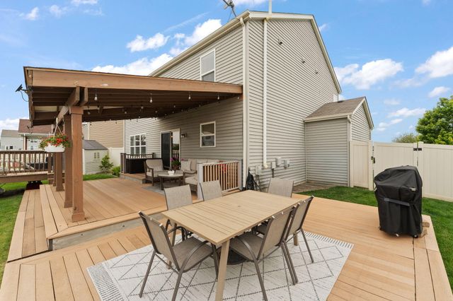 9911 Flagstaff Street, Cedar Lake, IN 46303