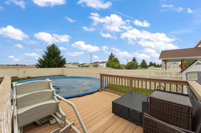 9911 Flagstaff Street, Cedar Lake, IN 46303