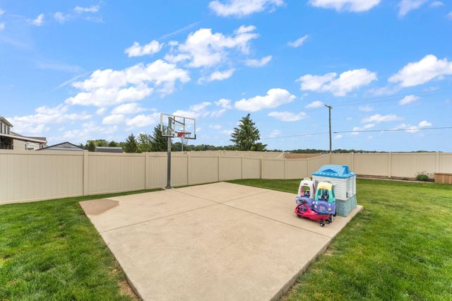 9911 Flagstaff Street, Cedar Lake, IN 46303