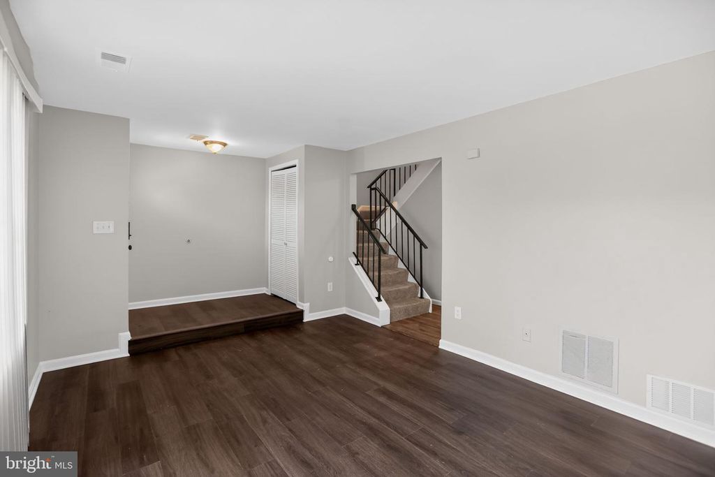 Image 13 of property listing at 11246 KETTERING PL, Upper Marlboro, MD 20774