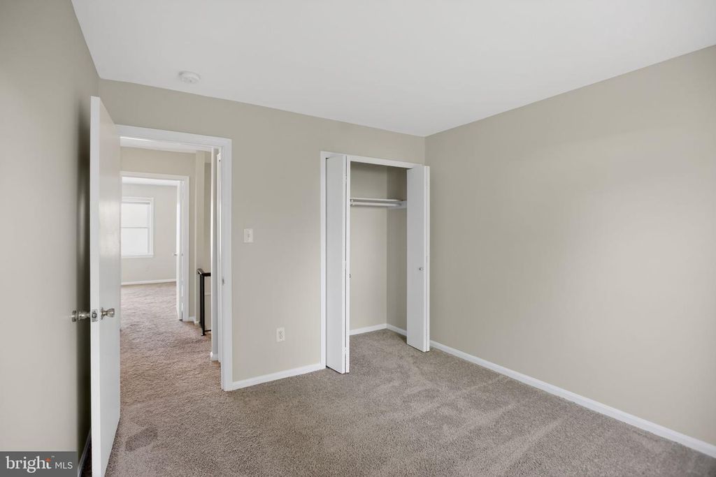 Image 15 of property listing at 11246 KETTERING PL, Upper Marlboro, MD 20774
