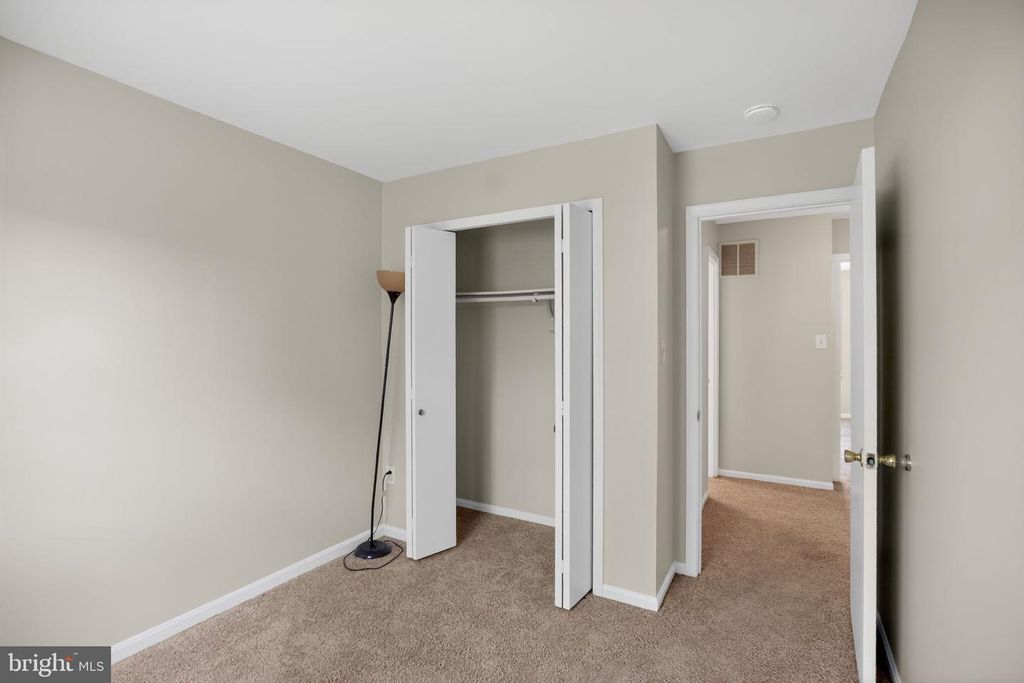 Image 20 of property listing at 11246 KETTERING PL, Upper Marlboro, MD 20774