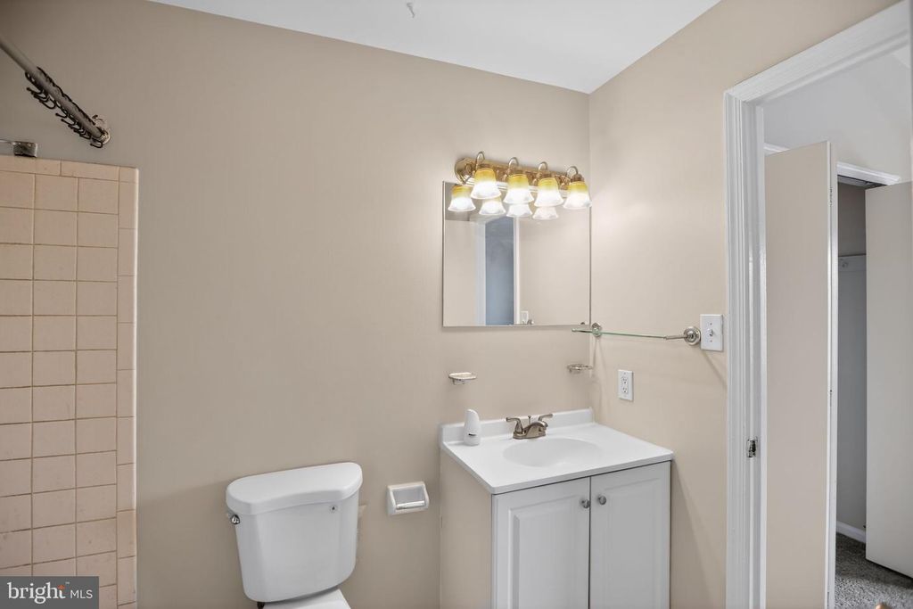 Image 28 of property listing at 11246 KETTERING PL, Upper Marlboro, MD 20774