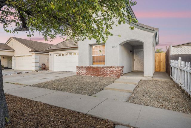 2342 N Juleston Drive, Santa Maria, CA 93458