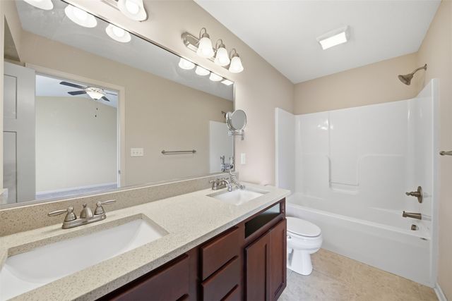 307 SW 50th Street, Ankeny, IA 50023
