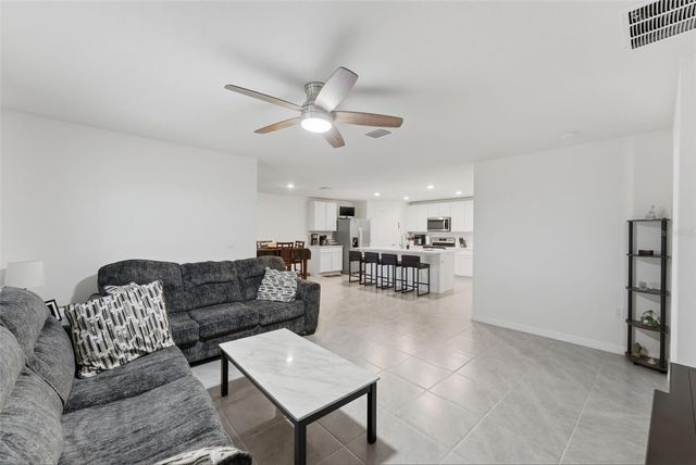 3223 EVENMORE WAY, Wildwood, FL 34785