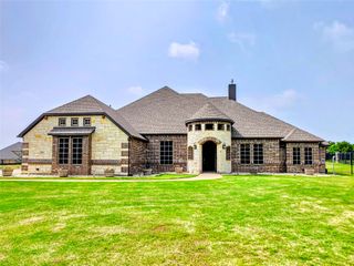 2015 Alps Court, Cedar Hill, TX 75104