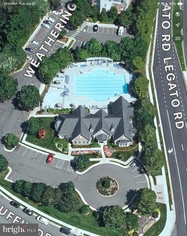 12153 CALDICOT LN, Fairfax, VA 22030