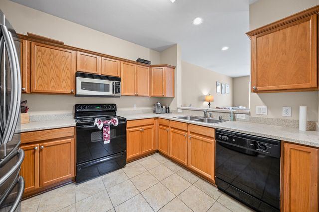 2204 Canterbury Park Drive, Grand Prairie, TX 75050