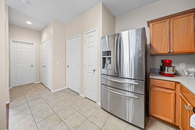 2204 Canterbury Park Drive, Grand Prairie, TX 75050