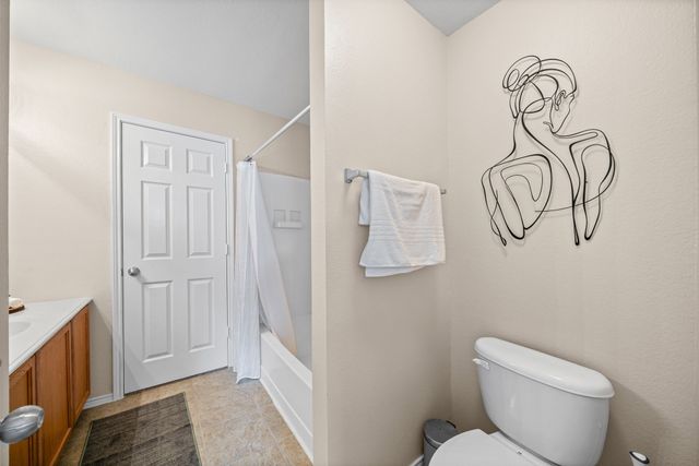2204 Canterbury Park Drive, Grand Prairie, TX 75050