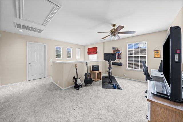 2204 Canterbury Park Drive, Grand Prairie, TX 75050