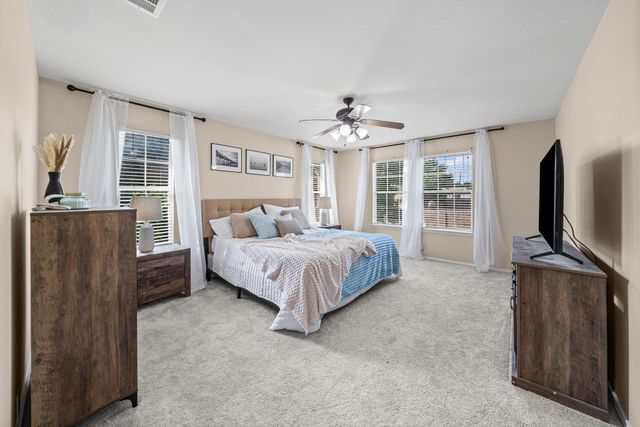 2204 Canterbury Park Drive, Grand Prairie, TX 75050