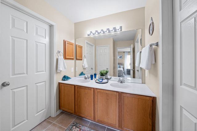 2204 Canterbury Park Drive, Grand Prairie, TX 75050