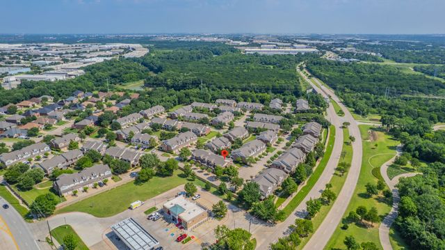 2204 Canterbury Park Drive, Grand Prairie, TX 75050