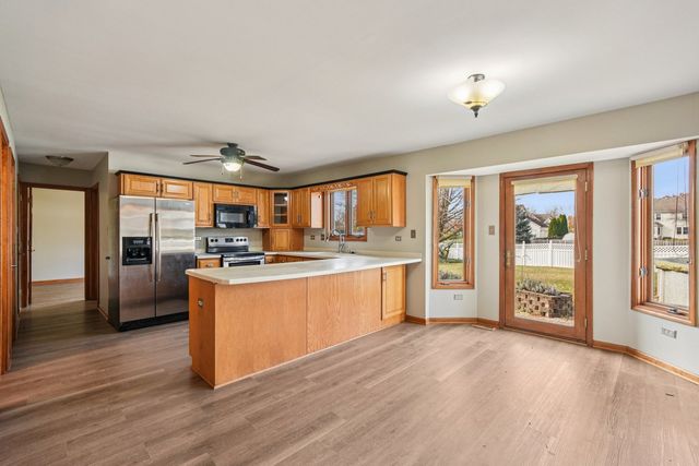 16212 S Howard Street, Plainfield, IL 60586