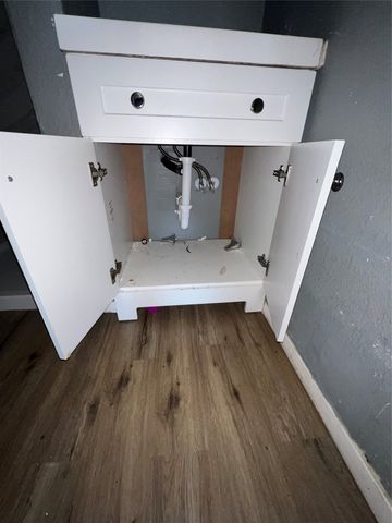 4509 Sandage Avenue, Fort Worth, TX 76115