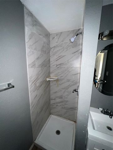 4509 Sandage Avenue, Fort Worth, TX 76115