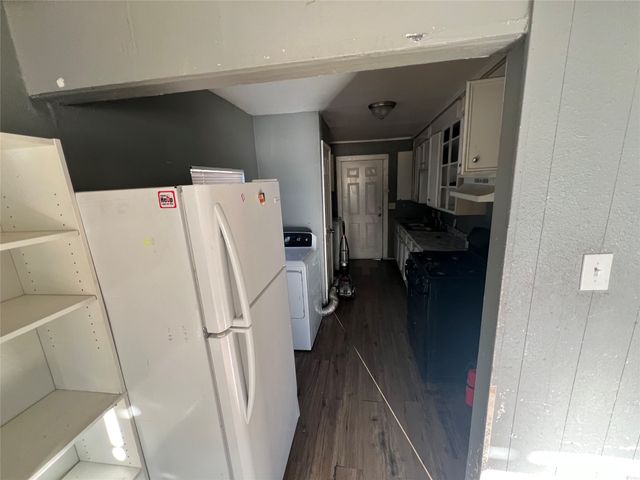 4509 Sandage Avenue, Fort Worth, TX 76115