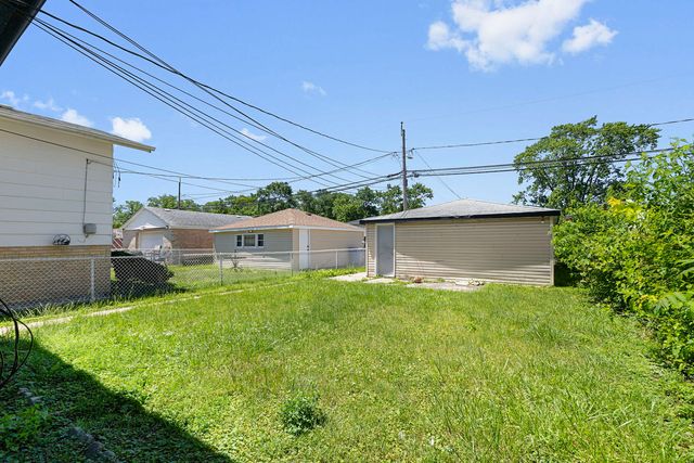 11610 S Aberdeen Street, Chicago, IL 60643