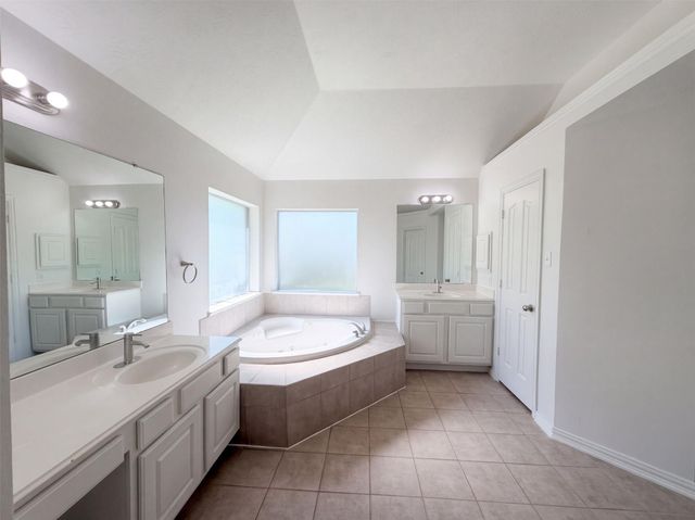 3307 Wolf Court, Pearland, TX 77584