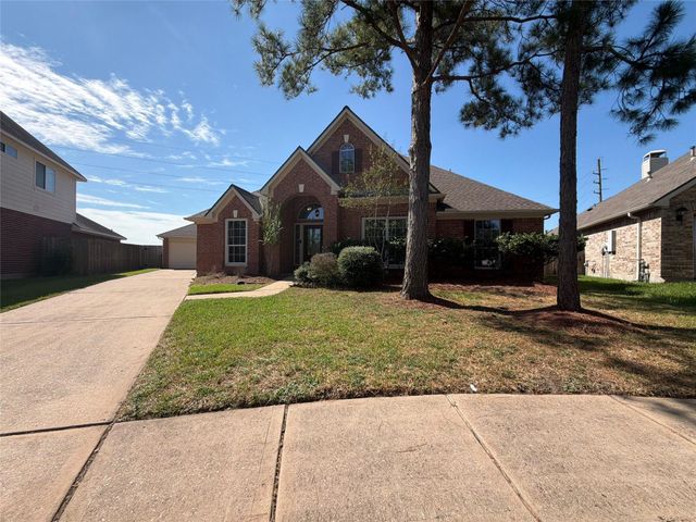 3307 Wolf Court, Pearland, TX 77584