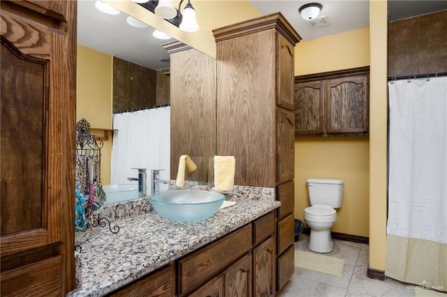 5514 N Minnesota Road, Mission, TX 78574