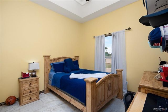 5514 N Minnesota Road, Mission, TX 78574