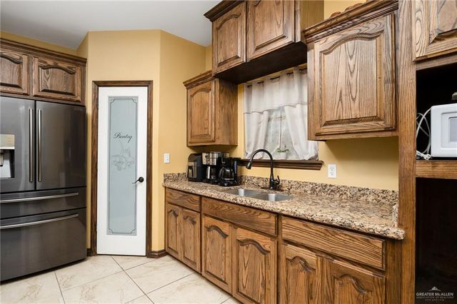 5514 N Minnesota Road, Mission, TX 78574