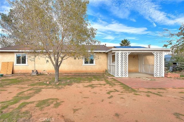 22133 Thunderbird, Apple Valley, CA 92307