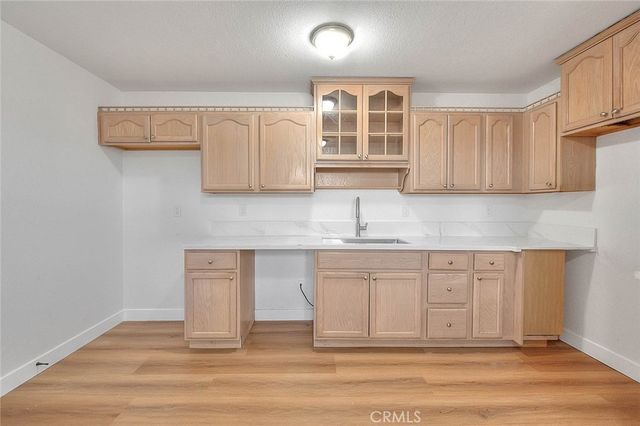 22133 Thunderbird, Apple Valley, CA 92307