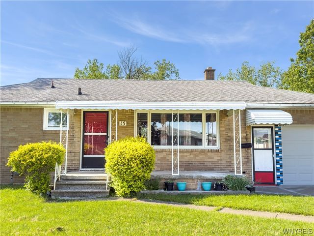 15 Sandy Lane, Cheektowaga, NY 14227