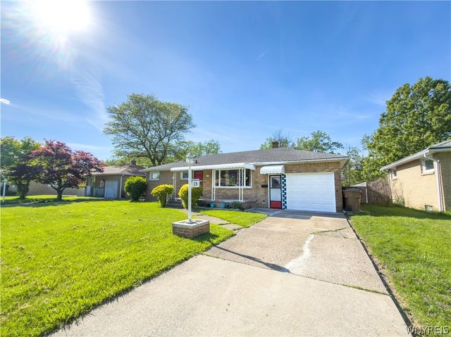 15 Sandy Lane, Cheektowaga, NY 14227