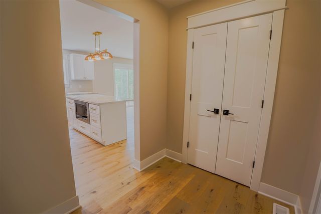 2050 Dakota Trail, Hastings, MI 49058