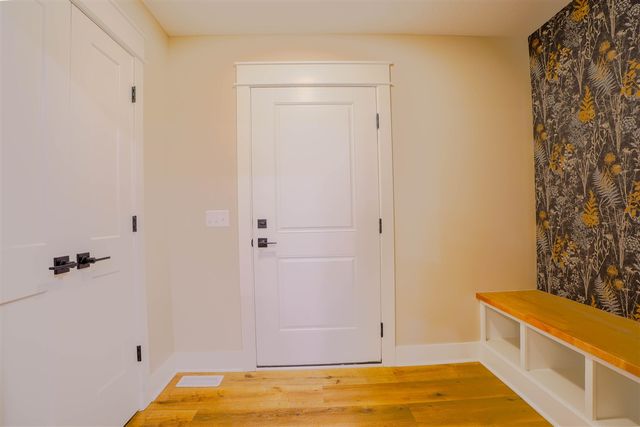2050 Dakota Trail, Hastings, MI 49058