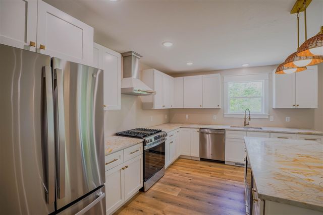 2050 Dakota Trail, Hastings, MI 49058