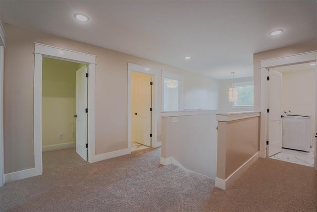 2050 Dakota Trail, Hastings, MI 49058